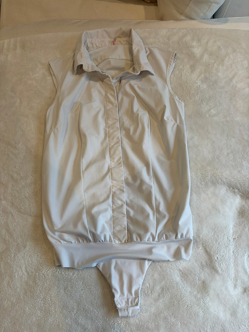 $198 Commando Women's White Classic Sleeveless Button Down Bodysuit XS